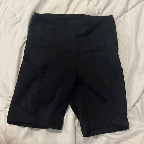 Lululemon biker shorts - Picture 1 of 3